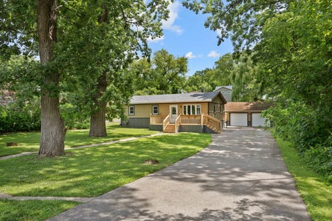 Photo of 38207 N 3rd Avenue, Spring Grove, IL 60081 (MLS # 12694482)