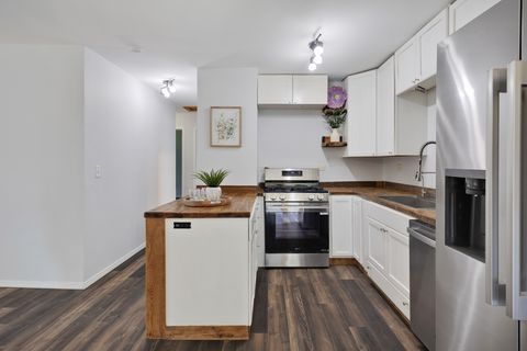 Tiny photo for 38207 N 3rd Avenue, Spring Grove, IL 60081 (MLS # 12694482)
