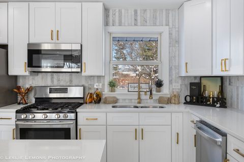 Tiny photo for 752 Rolling Drive, Lisle, IL 60532 (MLS # 12524981)