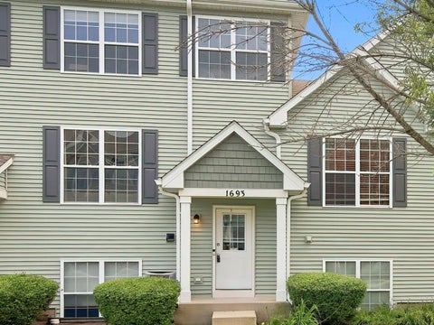 Photo of 1693 W Turtle Creek Lane, Round Lake, IL 60073 (MLS # 12794721)