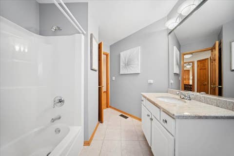 Tiny photo for 18220 Hidden Valley Cove, Orland Park, IL 60467 (MLS # 12725800)