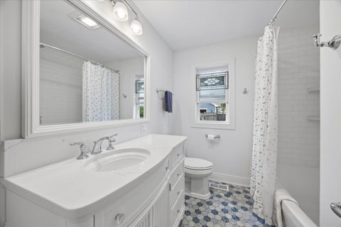 Tiny photo for 2542 S 6th Avenue, North Riverside, IL 60546 (MLS # 12785850)