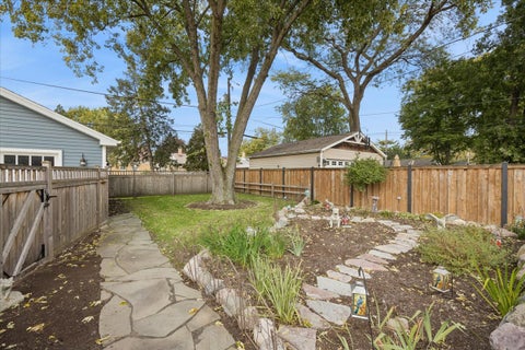Tiny photo for 2542 S 6th Avenue, North Riverside, IL 60546 (MLS # 12785850)