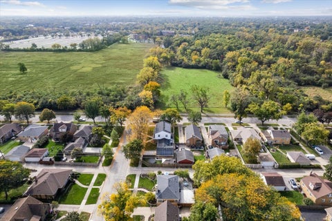 Tiny photo for 2542 S 6th Avenue, North Riverside, IL 60546 (MLS # 12785850)