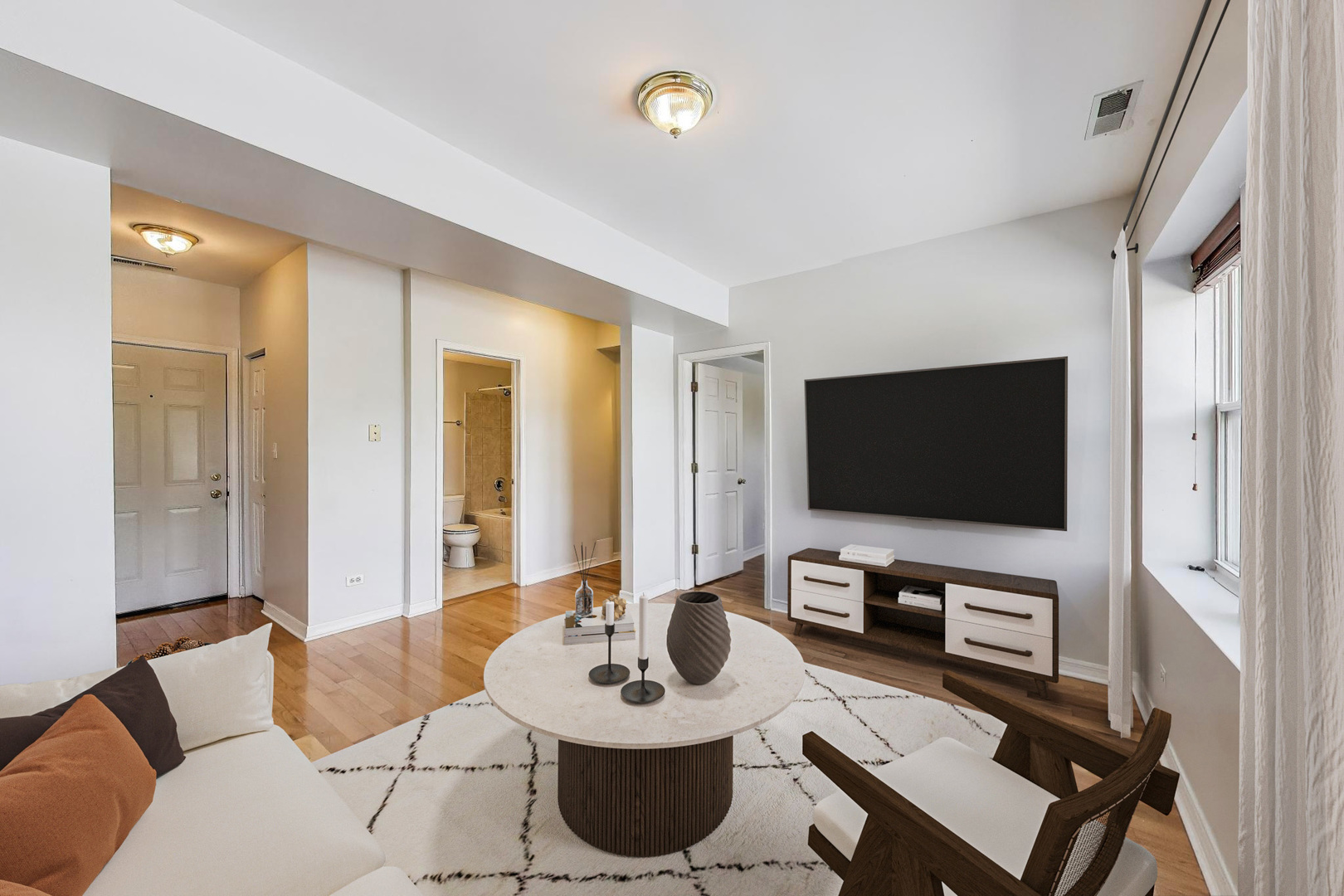 2649 N KEDZIE Avenue 4B