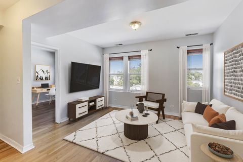 Tiny photo for 2649 N KEDZIE Avenue #4B, Chicago, IL 60647 (MLS # 12431620)