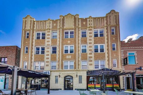 Photo of 2649 N KEDZIE Avenue #4B, Chicago, IL 60647 (MLS # 12431620)