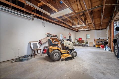 Tiny photo for 301 N 2nd Avenue, Chenoa, IL 61726 (MLS # 12525132)