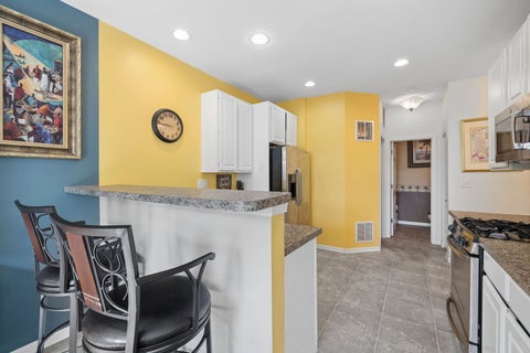 Tiny photo for 497 Dancer Lane #6-3, Oswego, IL 60543 (MLS # 12749918)