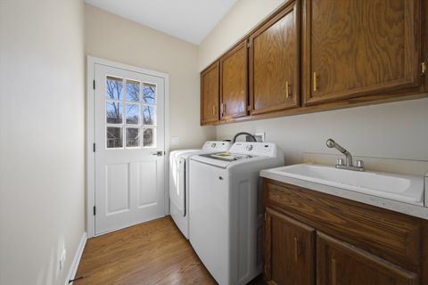 Tiny photo for 1215 Triple Crown Court, Bartlett, IL 60103 (MLS # 12606450)