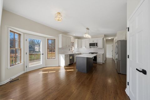 Tiny photo for 1215 Triple Crown Court, Bartlett, IL 60103 (MLS # 12606450)