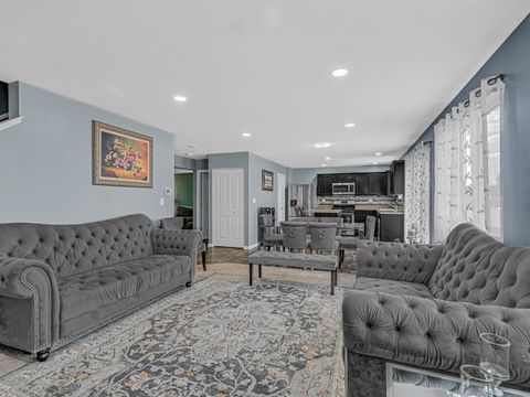 Tiny photo for 901 Sable Ridge Drive, Joliet, IL 60431 (MLS # 12493079)