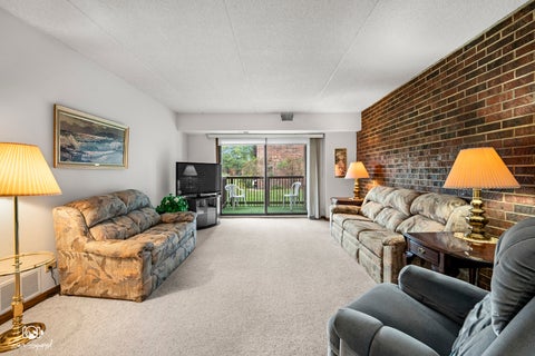 Tiny photo for 1421 Woodbridge Road #1A, Joliet, IL 60436 (MLS # 12763200)