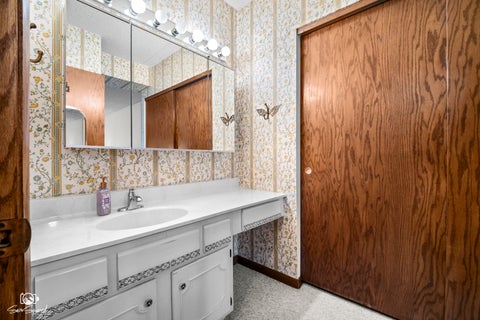 Tiny photo for 1421 Woodbridge Road #1A, Joliet, IL 60436 (MLS # 12763200)