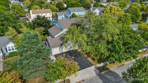 Tiny photo for 1820 Crofton Drive, Algonquin, IL 60102 (MLS # 12491585)
