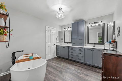 Tiny photo for 1820 Crofton Drive, Algonquin, IL 60102 (MLS # 12491585)