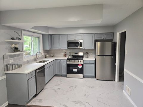 Tiny photo for 926 Braemar Road, Flossmoor, IL 60422 (MLS # 12493382)