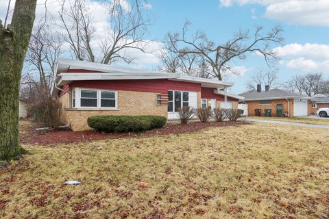 Tiny photo for 926 Braemar Road, Flossmoor, IL 60422 (MLS # 12493382)