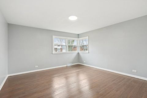 Tiny photo for 926 Braemar Road, Flossmoor, IL 60422 (MLS # 12493382)