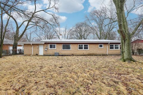 Tiny photo for 926 Braemar Road, Flossmoor, IL 60422 (MLS # 12493382)