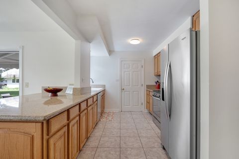 Tiny photo for 586 Aztec Drive, Carol Stream, IL 60188 (MLS # 12620468)