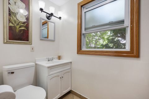 Tiny photo for 586 Aztec Drive, Carol Stream, IL 60188 (MLS # 12620468)
