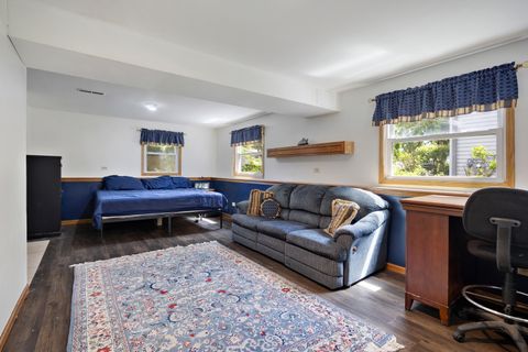 Tiny photo for 586 Aztec Drive, Carol Stream, IL 60188 (MLS # 12620468)
