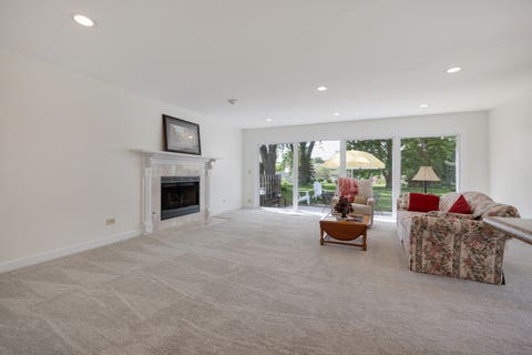 Tiny photo for 586 Aztec Drive, Carol Stream, IL 60188 (MLS # 12620468)