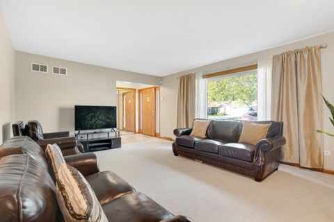 Tiny photo for 16321 Maryland Avenue, South Holland, IL 60473 (MLS # 12509102)