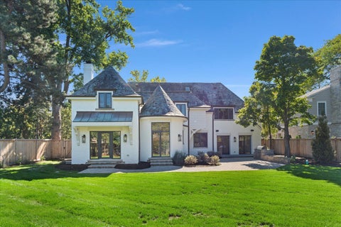 Tiny photo for 2604 Blackhawk Road, Wilmette, IL 60091 (MLS # 12781416)