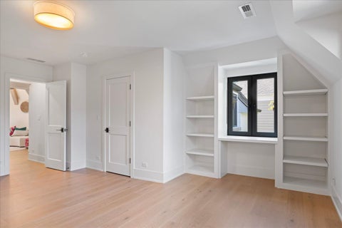Tiny photo for 2604 Blackhawk Road, Wilmette, IL 60091 (MLS # 12781416)