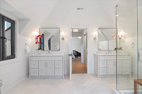 Tiny photo for 2604 Blackhawk Road, Wilmette, IL 60091 (MLS # 12781416)