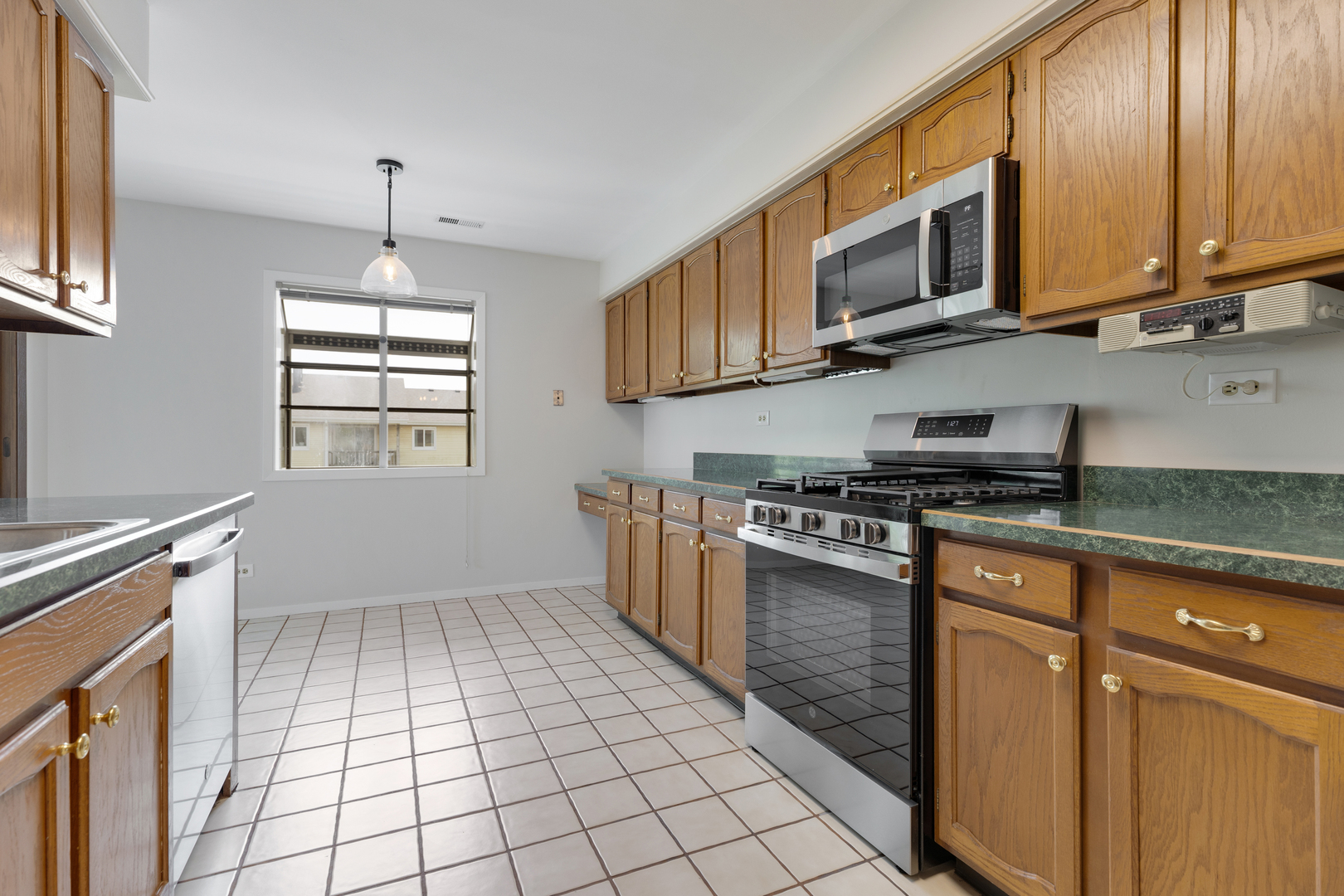 729 Birchwood Court 18C
