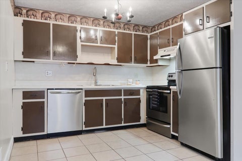 Tiny photo for 1920 Tracy Drive #9, Bloomington, IL 61704 (MLS # 12745365)