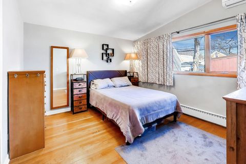 Tiny photo for 2109 Dobson Street, Evanston, IL 60202 (MLS # 12581065)