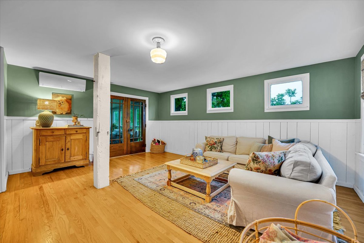 11516 Country Club Road