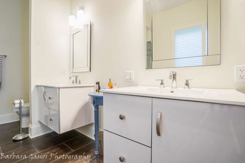 Tiny photo for 378 E Deerpath Road, Wood Dale, IL 60191 (MLS # 12666286)