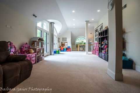 Tiny photo for 378 E Deerpath Road, Wood Dale, IL 60191 (MLS # 12666286)