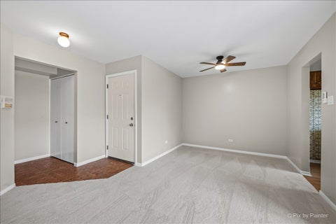 Tiny photo for 827 E KINGS Row #8, Palatine, IL 60074 (MLS # 12658484)