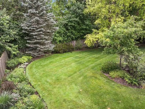 Tiny photo for 860 Kenton Road, Deerfield, IL 60015 (MLS # 12466119)