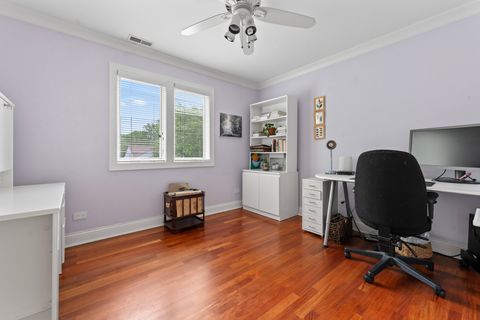 Tiny photo for 860 Kenton Road, Deerfield, IL 60015 (MLS # 12466119)