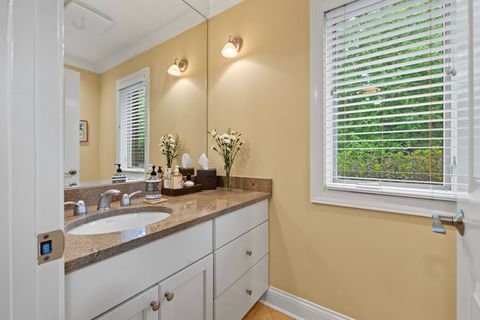 Tiny photo for 860 Kenton Road, Deerfield, IL 60015 (MLS # 12466119)