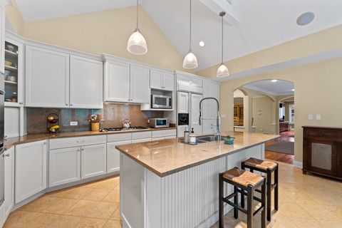 Tiny photo for 860 Kenton Road, Deerfield, IL 60015 (MLS # 12466119)