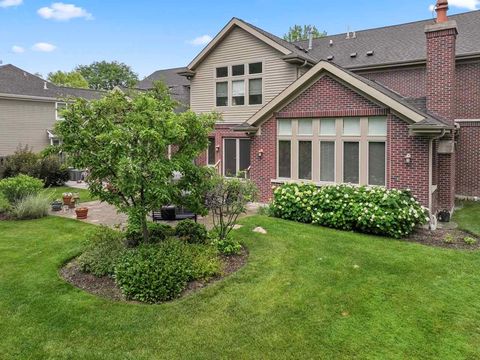 Tiny photo for 860 Kenton Road, Deerfield, IL 60015 (MLS # 12466119)