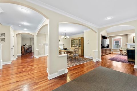 Tiny photo for 860 Kenton Road, Deerfield, IL 60015 (MLS # 12466119)