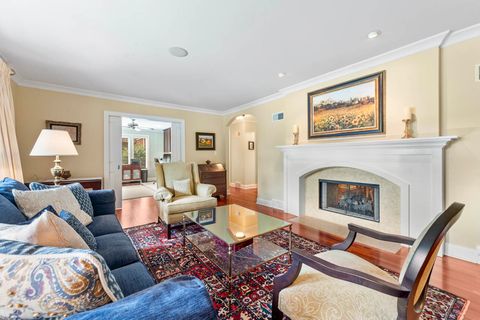 Tiny photo for 860 Kenton Road, Deerfield, IL 60015 (MLS # 12466119)