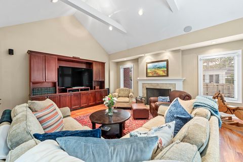 Tiny photo for 860 Kenton Road, Deerfield, IL 60015 (MLS # 12466119)