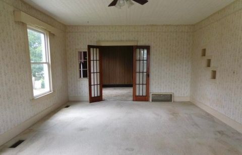 Tiny photo for 307 N 1st Street, Enfield, IL 62835 (MLS # 12694825)