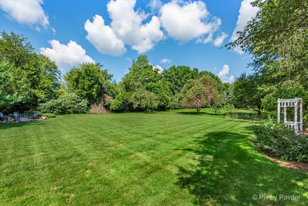 7N840 Cloverfield Circle