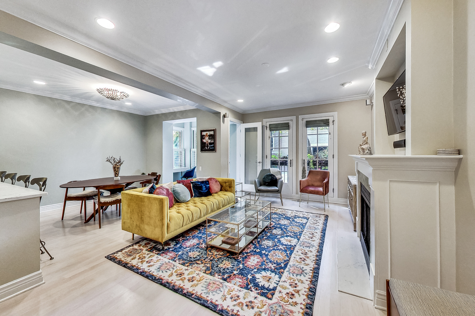 460 W DEMING Place 1E